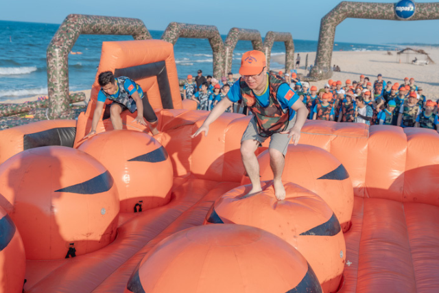 top-50-tro-team-building-hot-nhat-2024