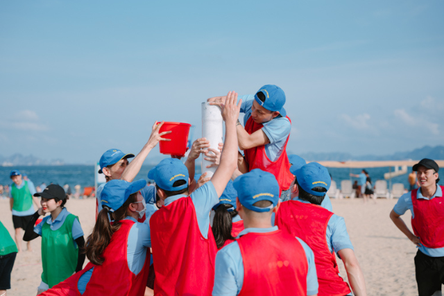 top-50-tro-team-building-hot-nhat-2024