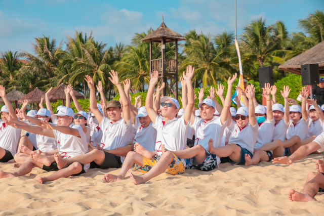 top-50-tro-team-building-hot-nhat-2024