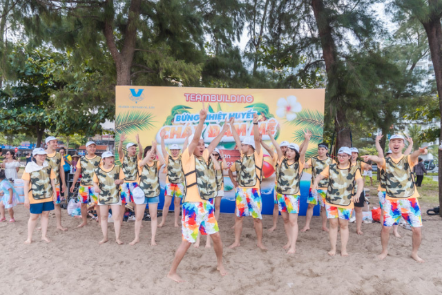 top-50-tro-team-building-hot-nhat-2024