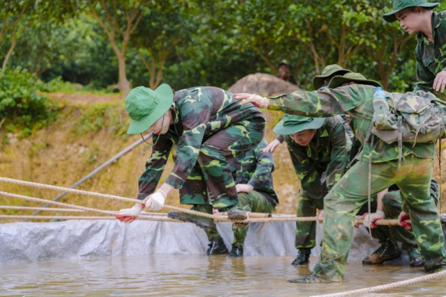 top-50-tro-team-building-hot-nhat-2024